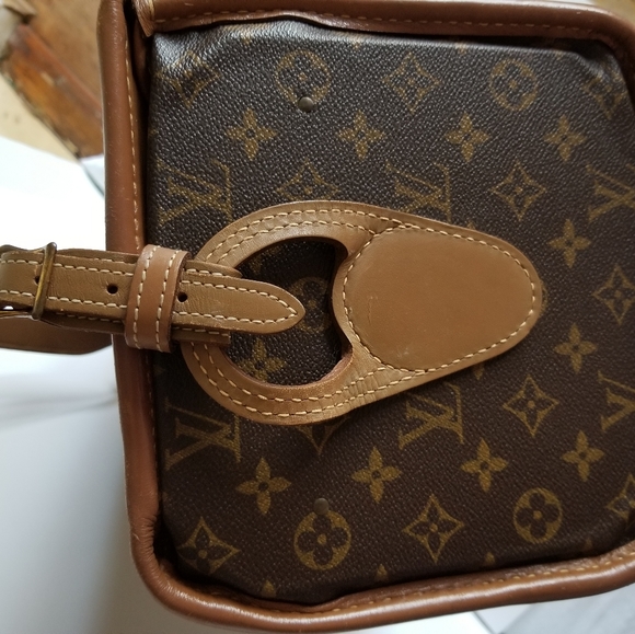 Louis Vuitton beauty train case - Picture 9 of 16
